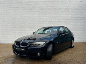 48530620-0.jpg